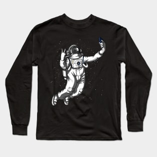 Space Astronaut Selfie Long Sleeve T-Shirt